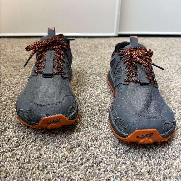 Altra lone peak 4.5 Men's Charcoal and Rust Athletic Shoes - Picture 2 of 12